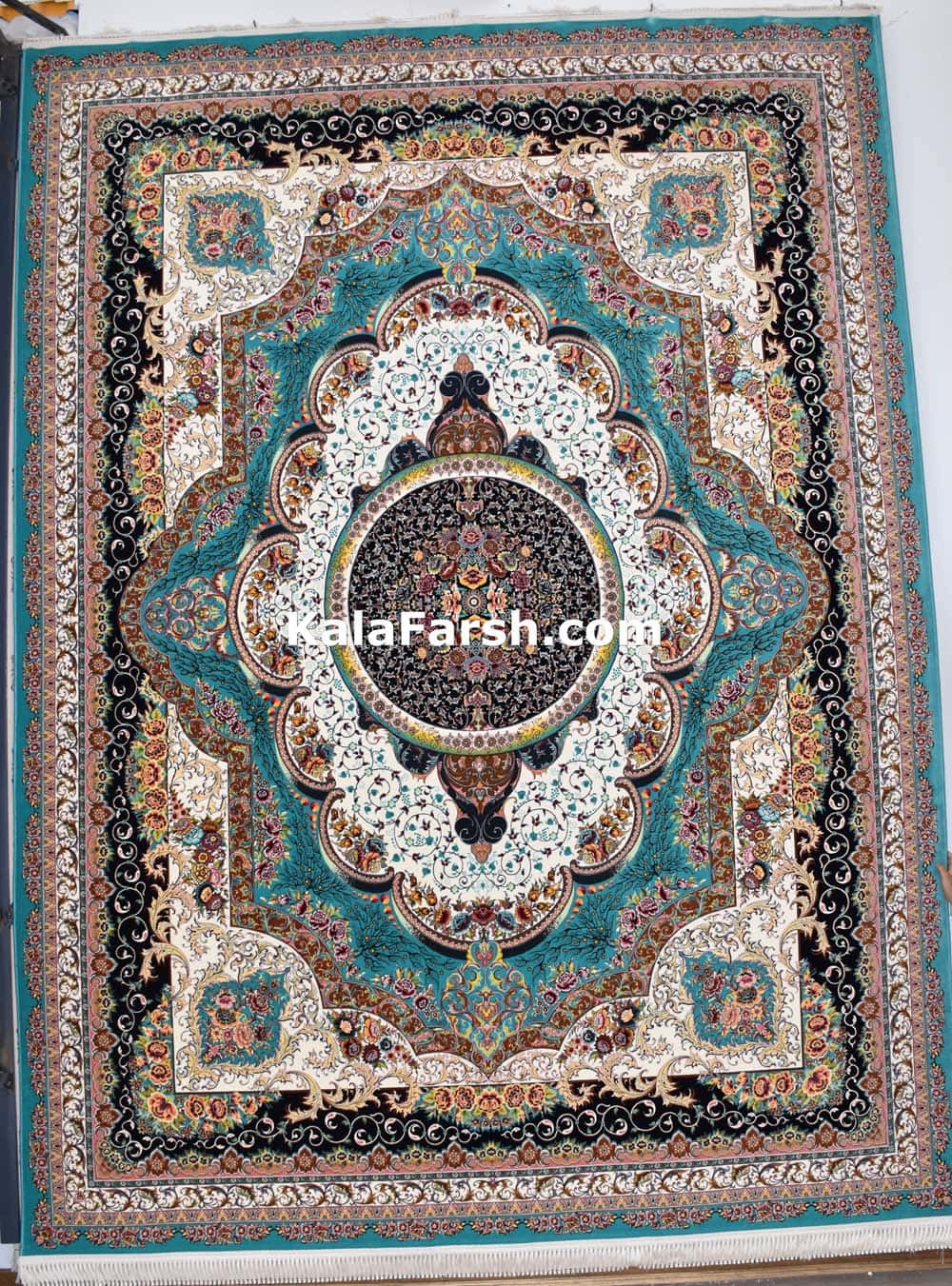 فرش ماشینی کاشان طرح آنتیک 1200 شانه