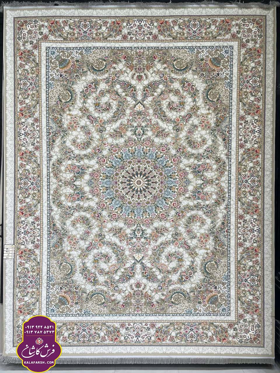 فرش ترنج نقره ای 1200 شانه گل برجسته
