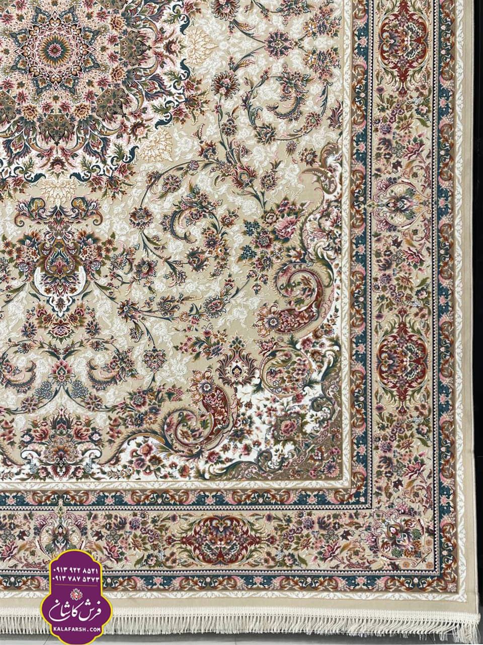 فرش آیلین کرم حاشیه کرم 1200 شانه گل برجسته