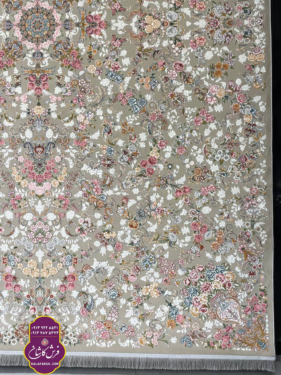 فرش رز نقره ای 1200 شانه گل برجسته