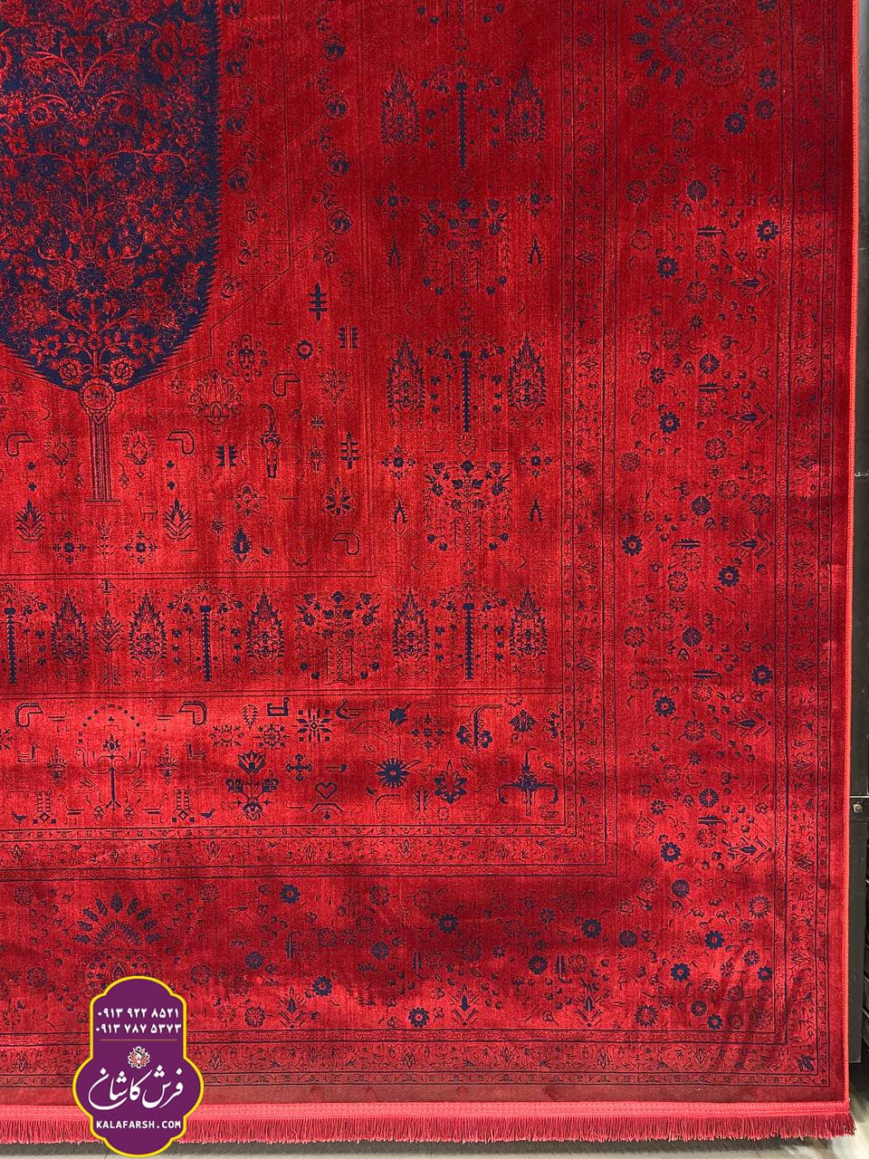 فرش کد 1045 لاکی 1200 شانه گل برجسته