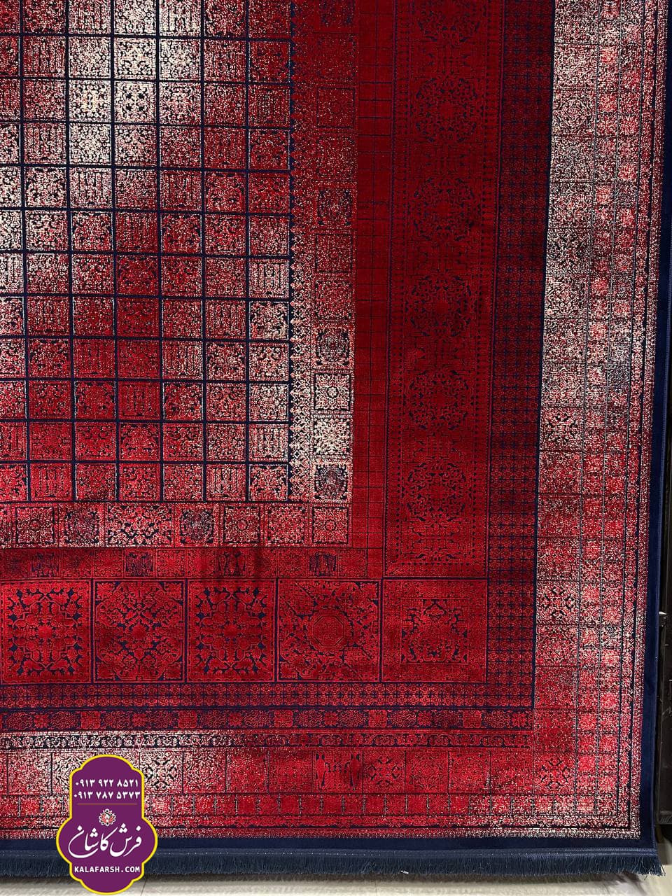 فرش کد1075 لاکی 1200 شانه گل برجسته