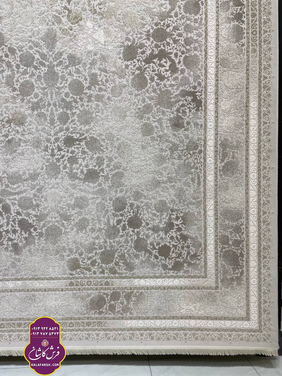 فرش کد3040 موکا 1200 شانه گل برجسته