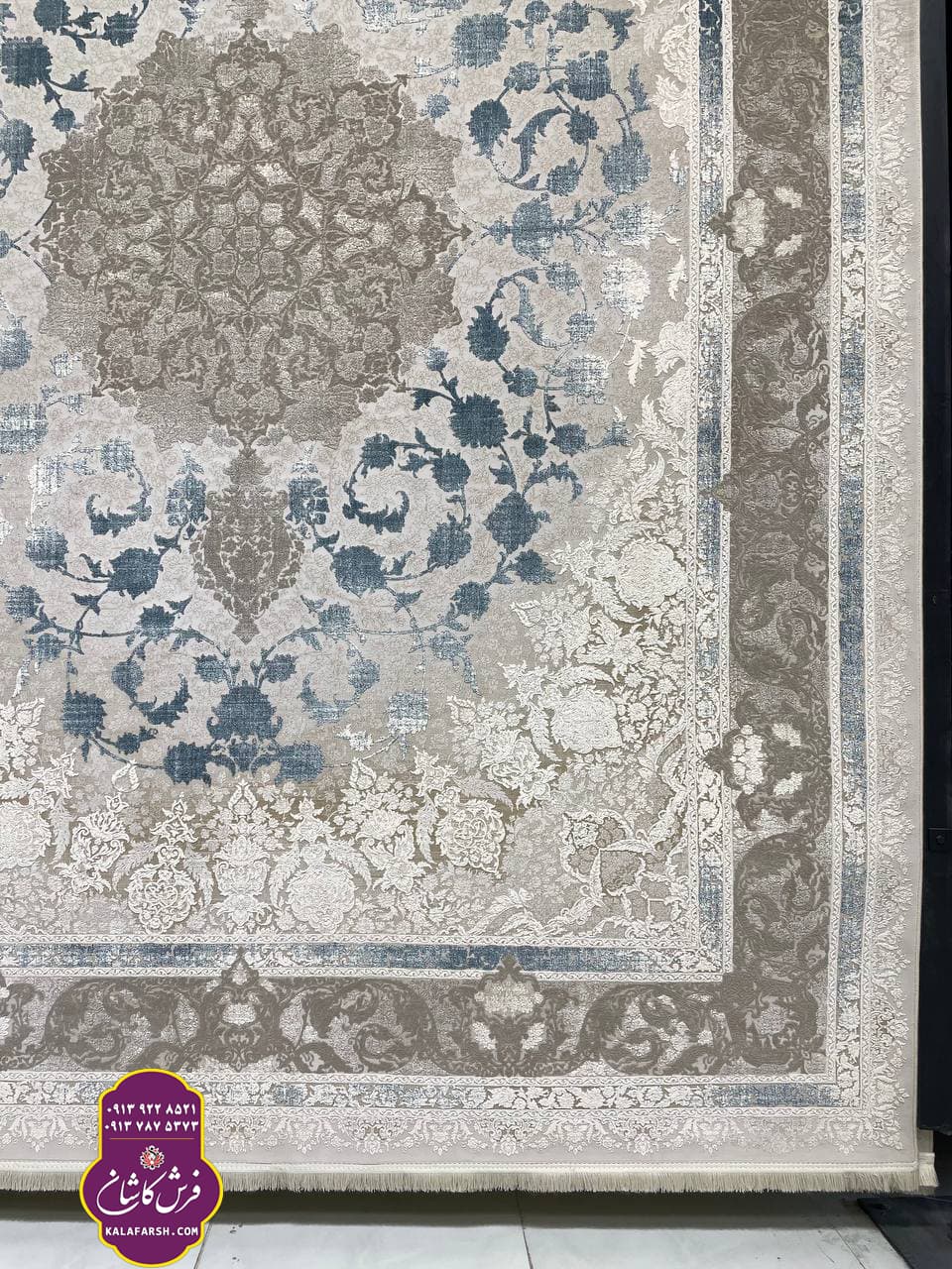 فرش کد3145 موکا 1200 شانه گل برجسته