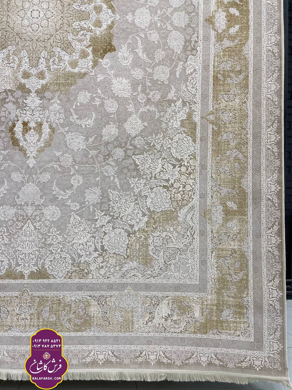 فرش کد3155 موکا 1200 شانه گل برجسته