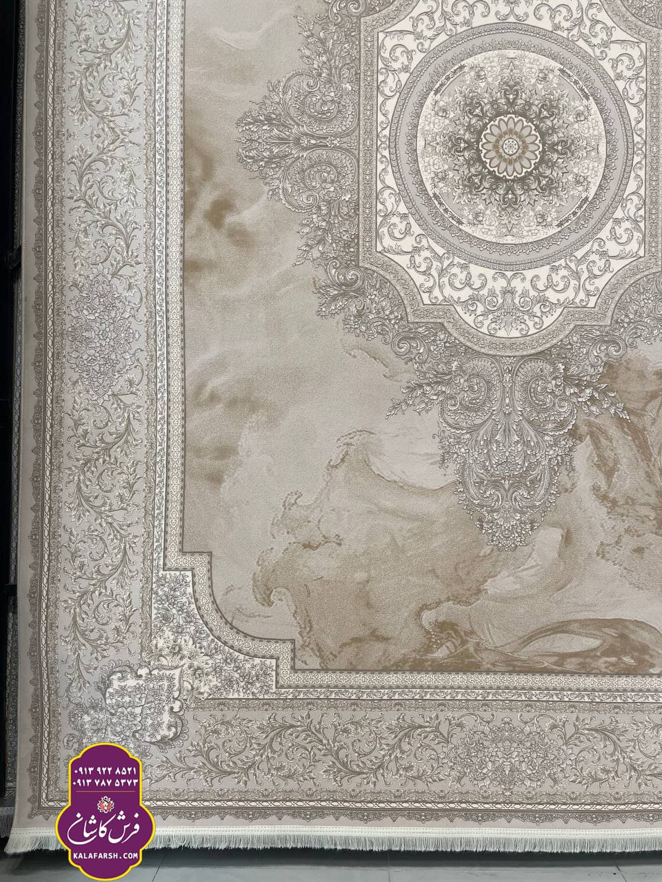 فرش کد3250 موکا 1200 شانه گل برجسته
