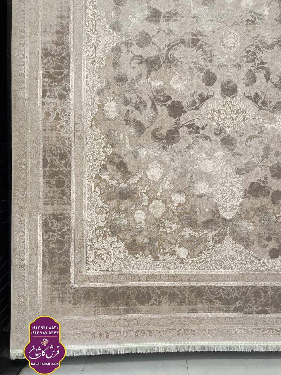 فرش کد3330 موکا 1200 شانه گل برجسته
