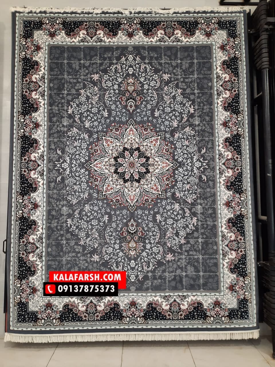 تصویر فرش فرش ماشینی طرح هیوا 700 شانه — نمای 1