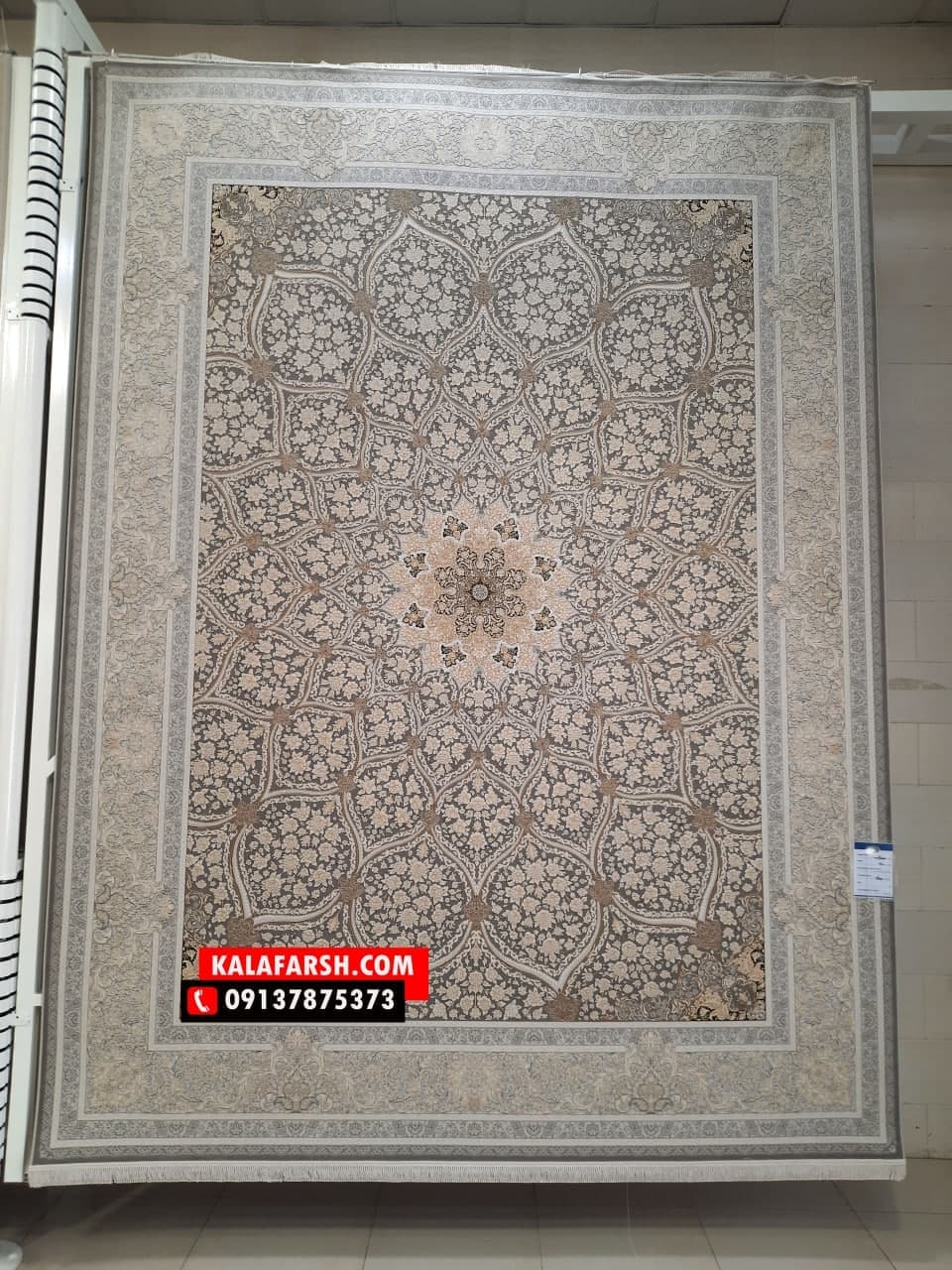 تصویر فرش فرش ماشینی محراب 1200 شانه برجسته — نمای 1