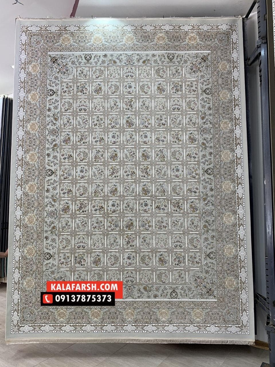 تصویر فرش فرش خشتی جدید 1500 شانه برجسته — نمای 1