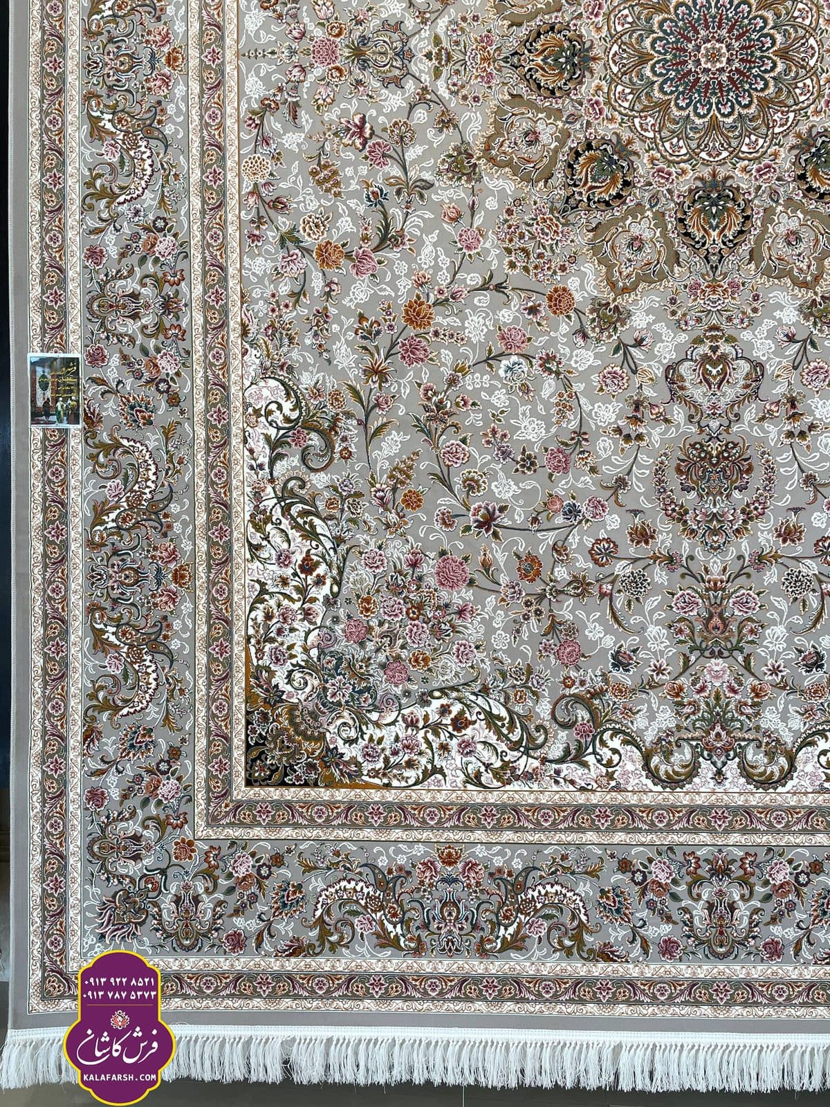 تصویر فرش ماشینی طرح سلطان نقره ای تبریز 1200 شانه — نمای 1
