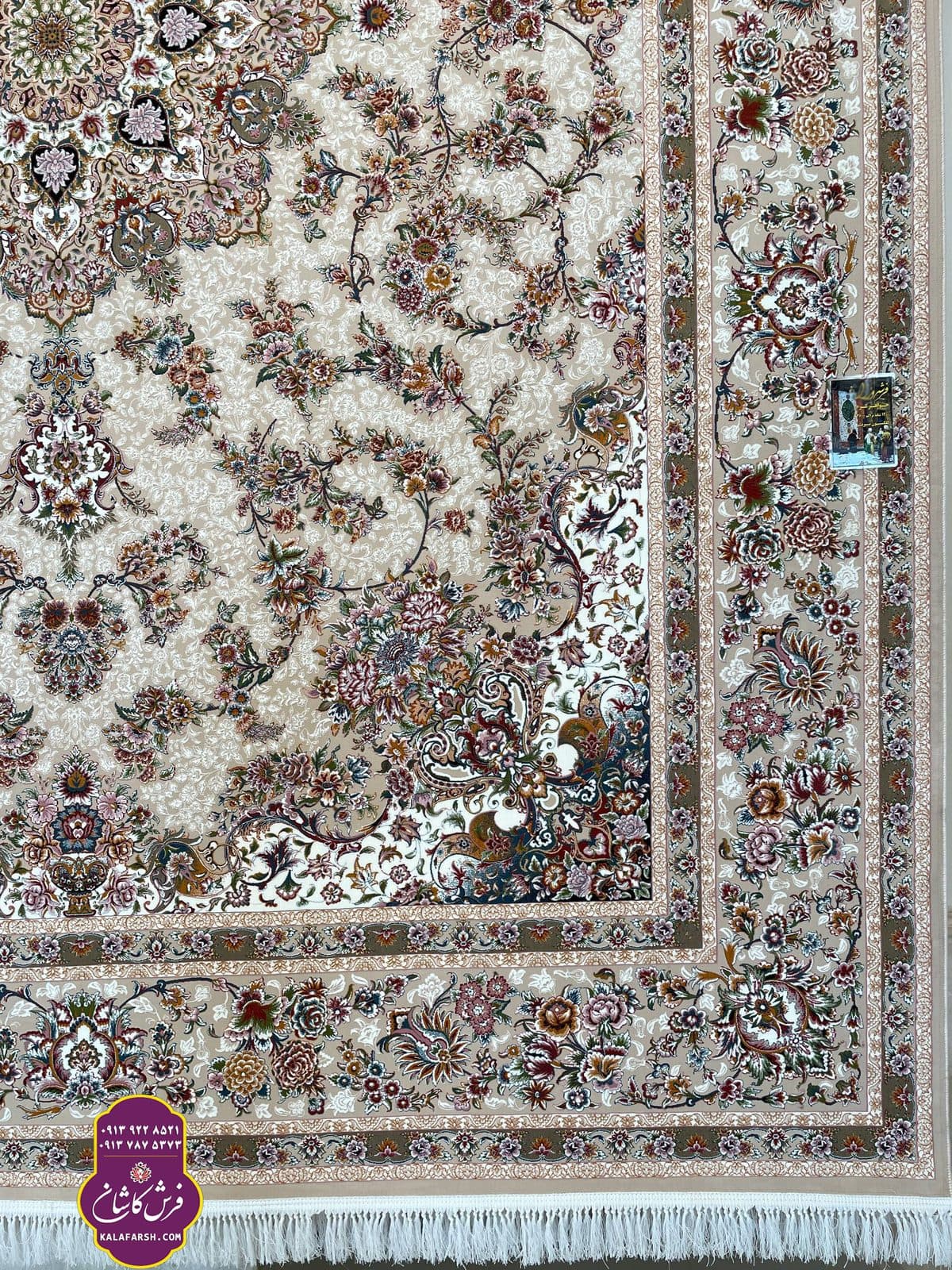 تصویر فرش ماشینی طرح جواهر کرم تبریز 1200 شانه — نمای 1