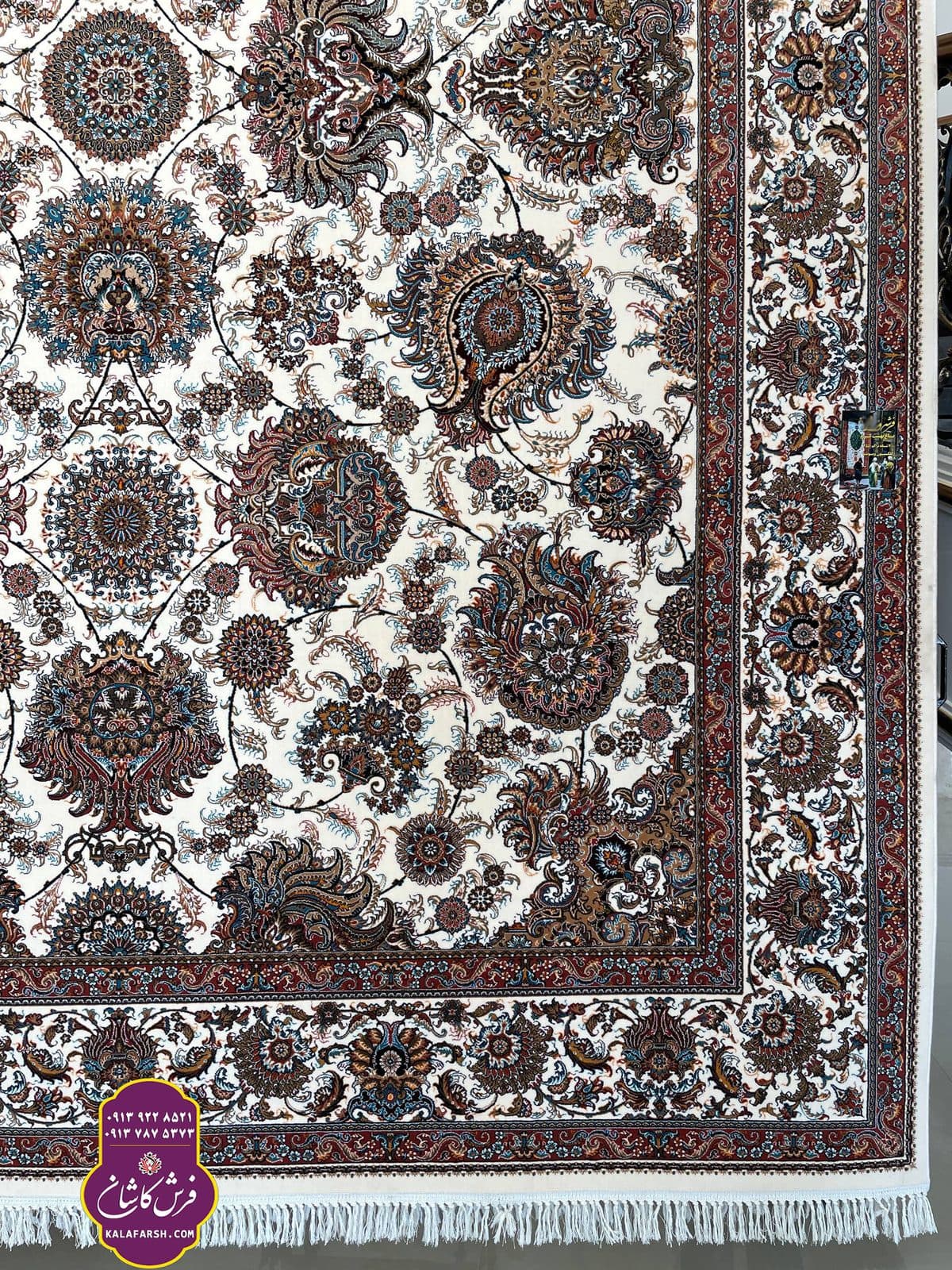 تصویر فرش ماشینی طرح باغ بهشت کرم 700 شانه — نمای 1