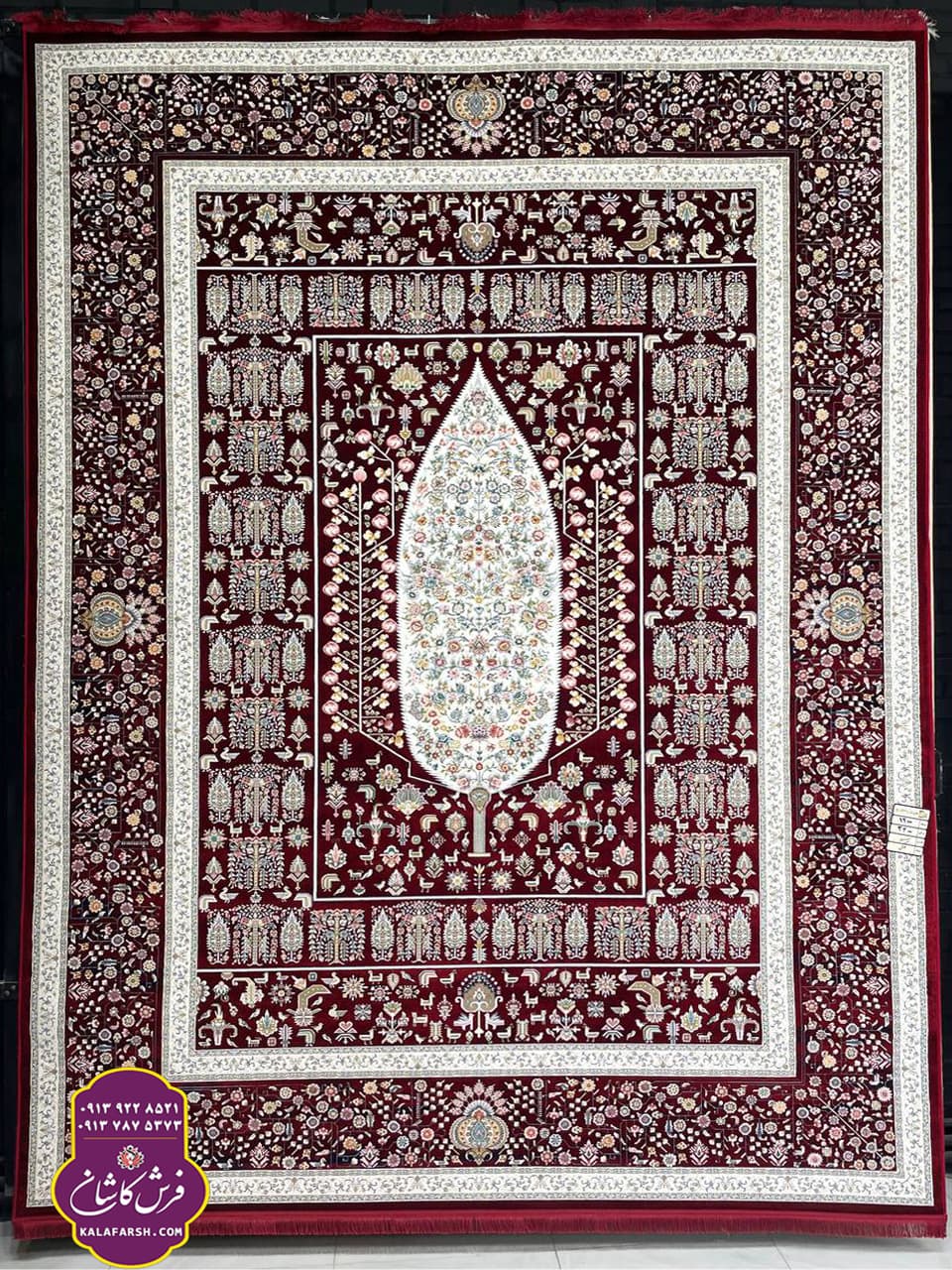 تصویر فرش سرو لاکی 1200 شانه گل برجسته — نمای 1